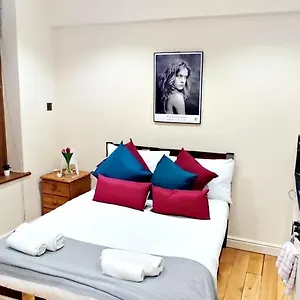 White's Row Resident , London United Kingdom