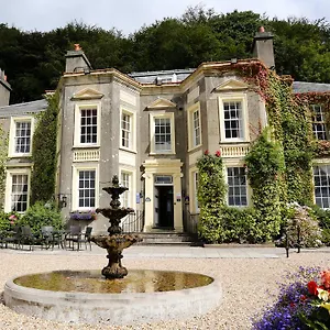 Hotel New House Country, Cardiff